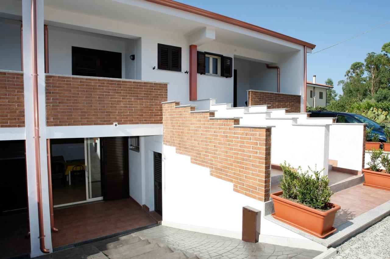 Residence Gualtieri Sant'Andrea Apostolo dello Ionio Exterior photo