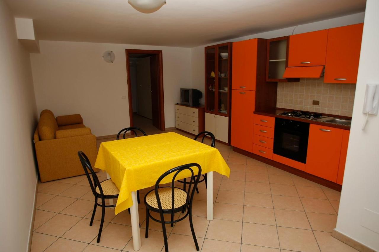 Residence Gualtieri Sant'Andrea Apostolo dello Ionio Exterior photo