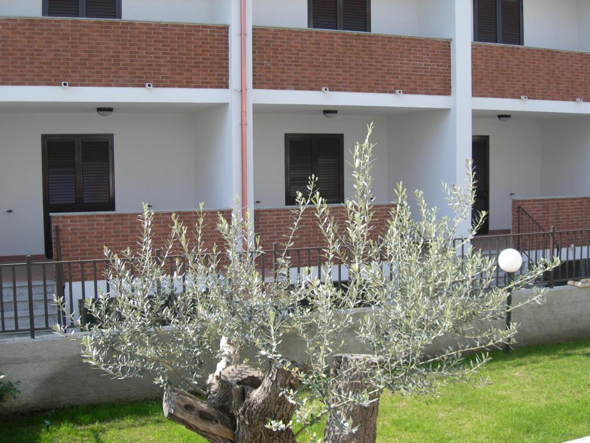 Residence Gualtieri Sant'Andrea Apostolo dello Ionio Exterior photo